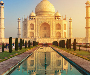 Golden Triangle Tour with Kerala and Mumbai